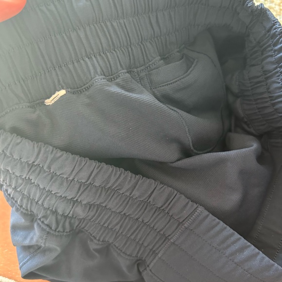 Lululemon Navy HR Hotty Hot Shorts - Picture 3 of 4